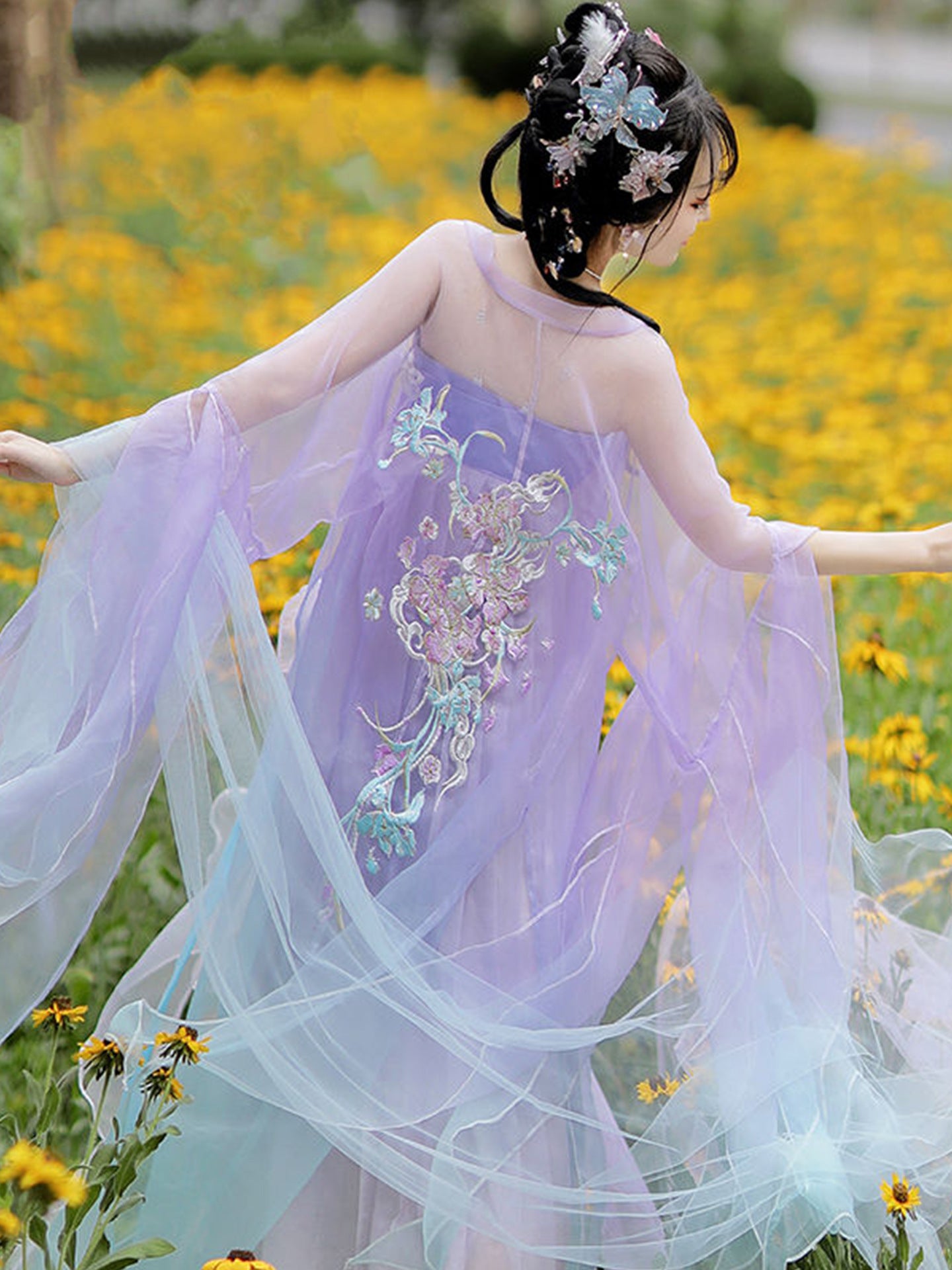 2026 Tang Style Hanfu Women Summer Dress | Heavy Embroidery Chest-High Hezi Qun with Asymmetric Broken Sleeves, Traditional Chinese Hanfu Costume